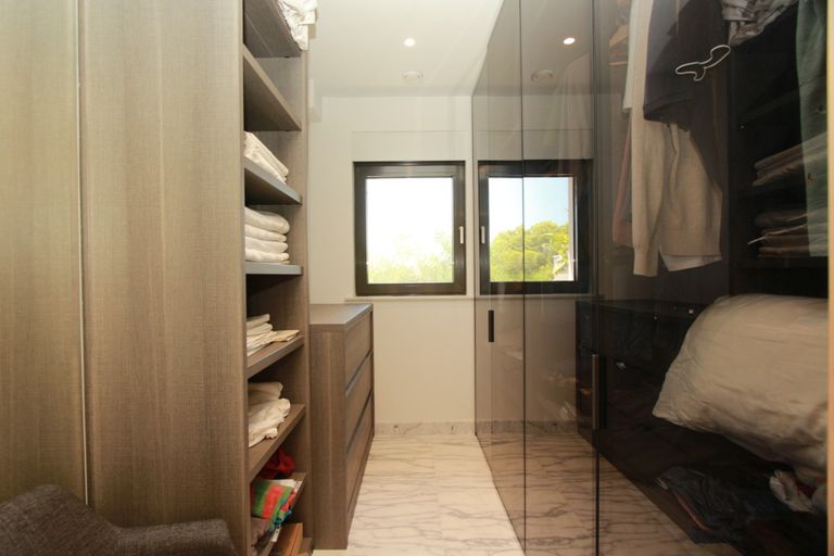 Property thumbnail 30