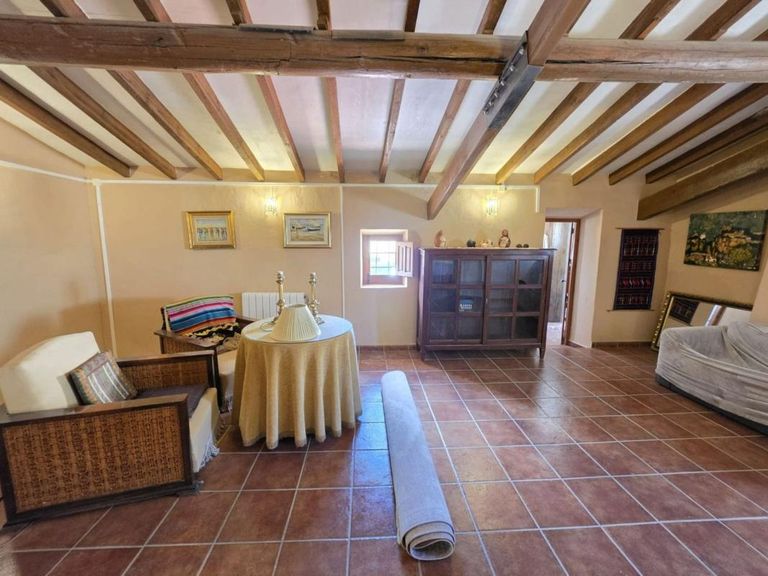Property thumbnail 7
