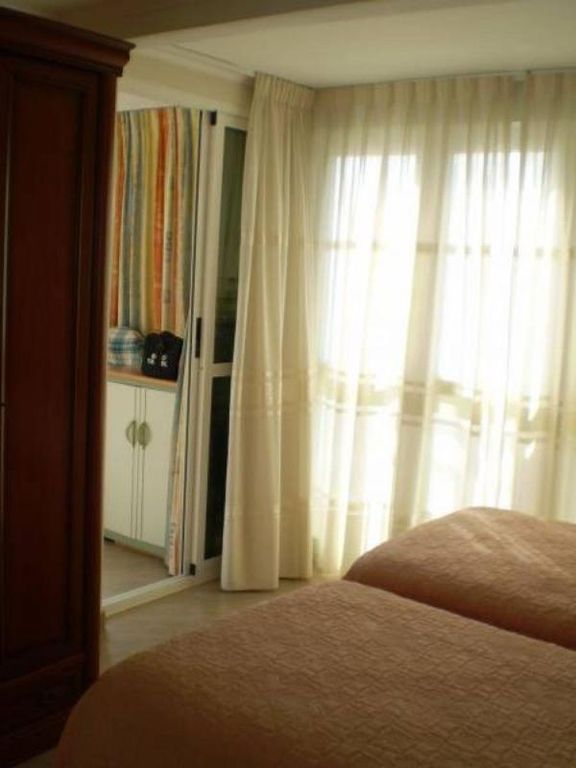 Property thumbnail 10