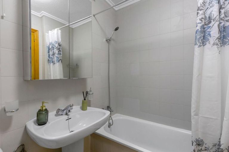 Property thumbnail 16