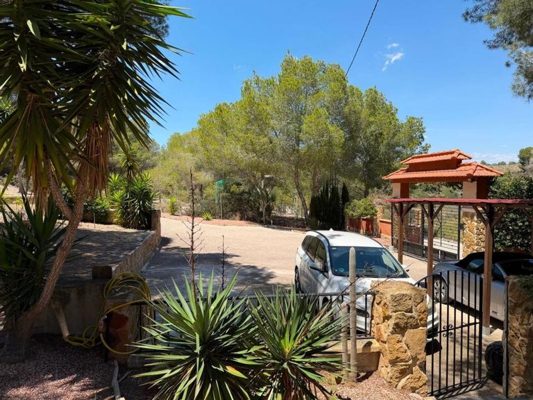 Property thumbnail 5