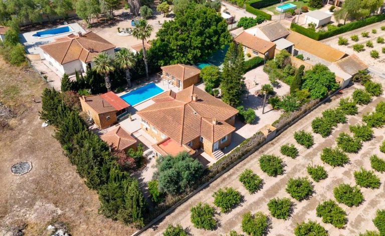 Property thumbnail 4