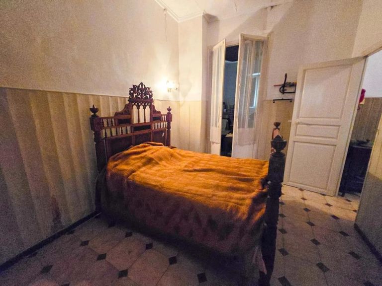 Property thumbnail 9