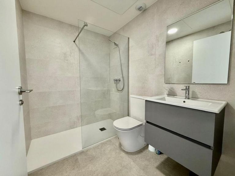 Property thumbnail 30