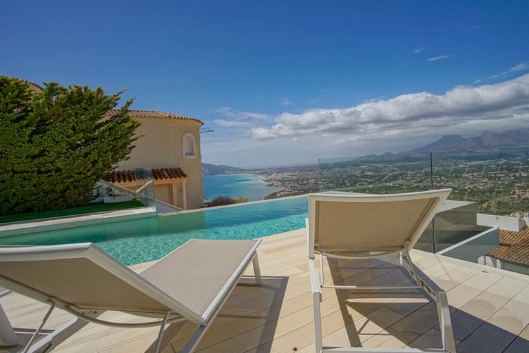 Property thumbnail 6