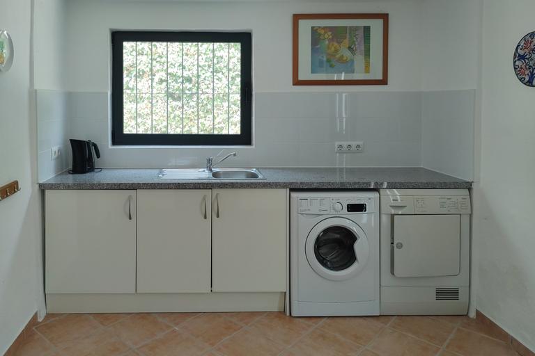 Property thumbnail 8
