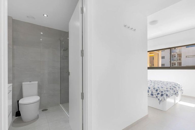 Property thumbnail 16