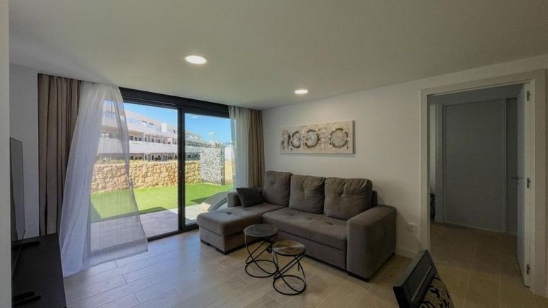 Property thumbnail 6