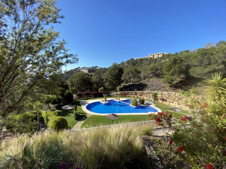 Property thumbnail 1