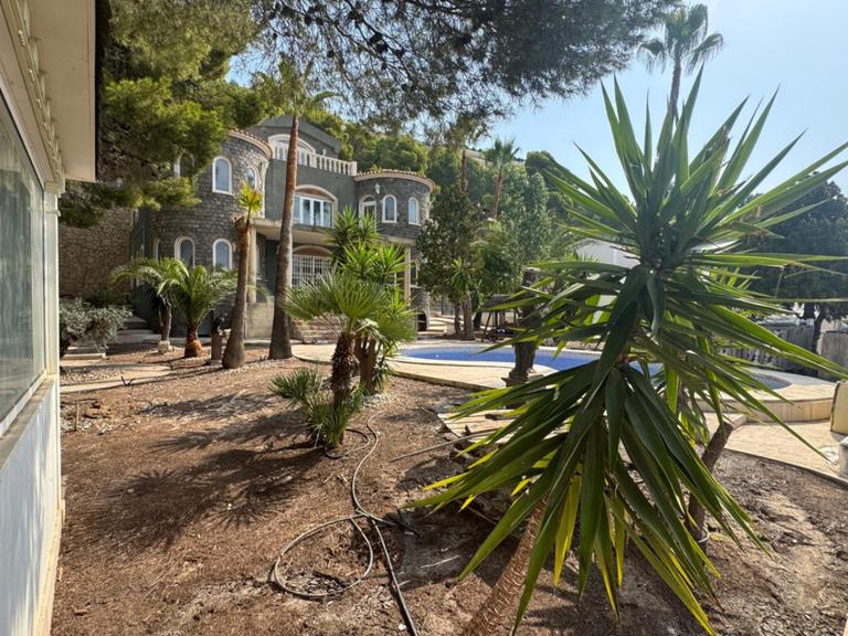 Property thumbnail 11