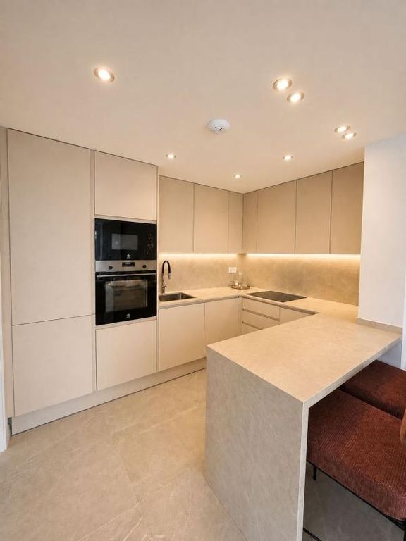 Property thumbnail 23