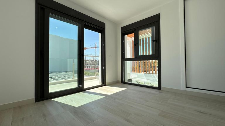 Property thumbnail 7