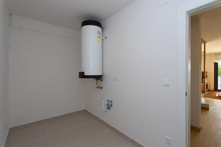 Property thumbnail 28