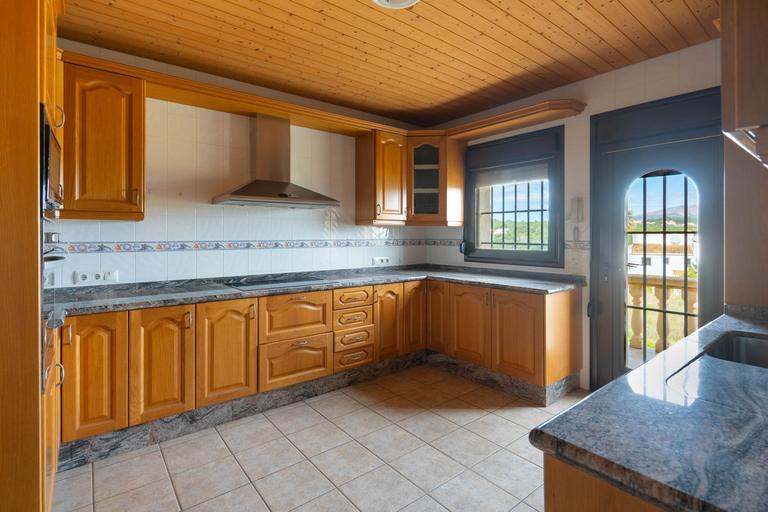 Property thumbnail 14