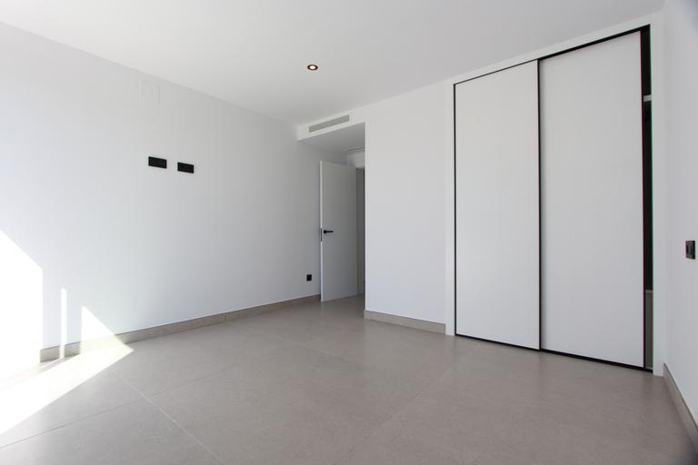 Property thumbnail 16
