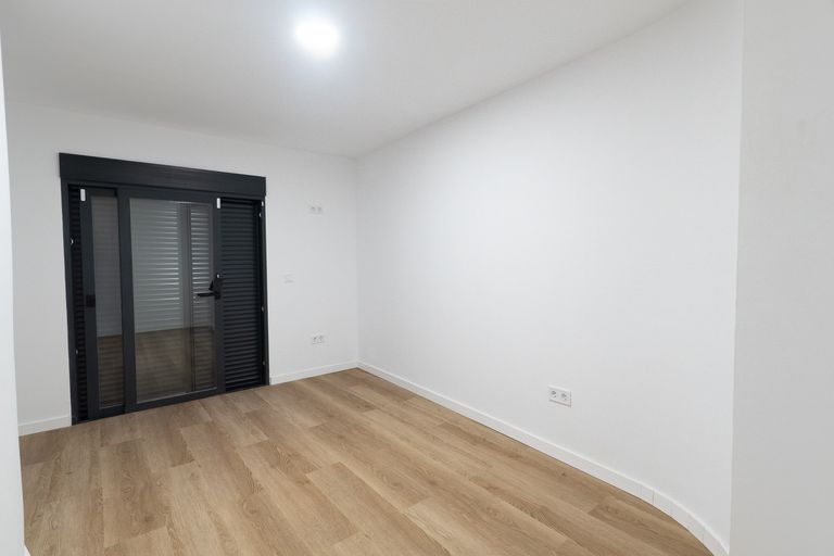 Property thumbnail 32