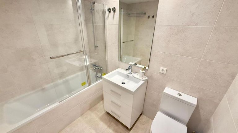 Property thumbnail 13