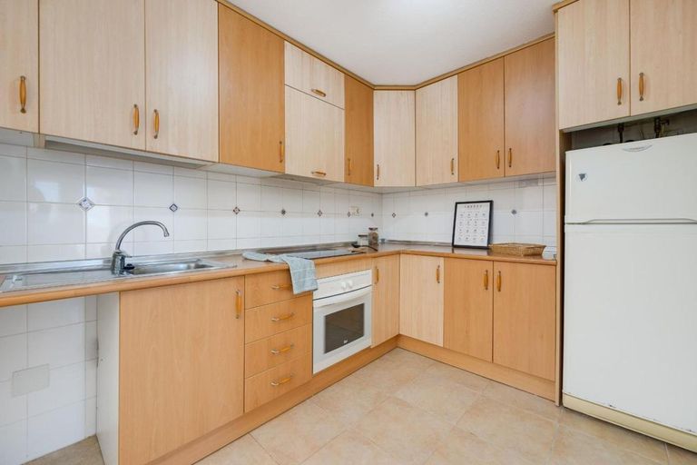 Property thumbnail 9