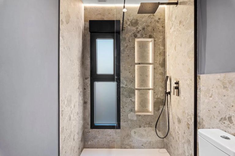 Property thumbnail 19