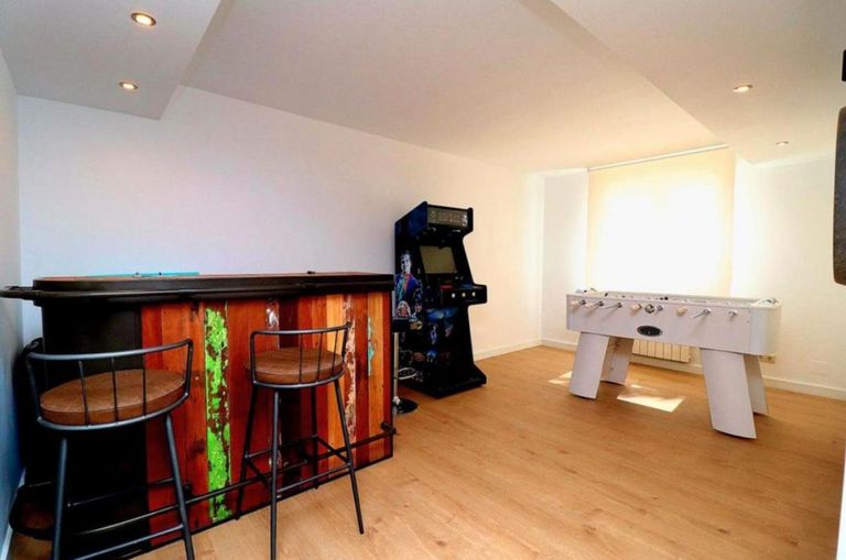 Property thumbnail 15