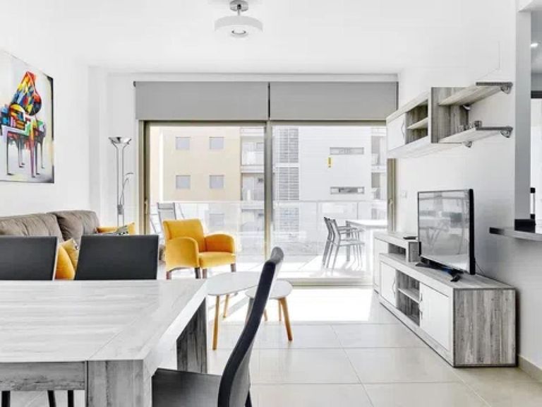 Property thumbnail 4