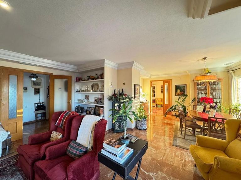 Property thumbnail 10