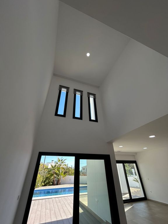 Property thumbnail 9
