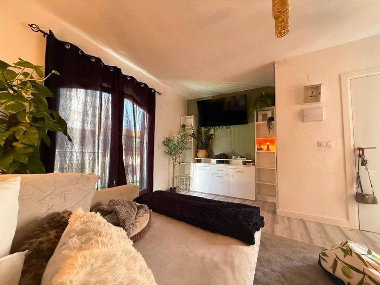 Property thumbnail 7