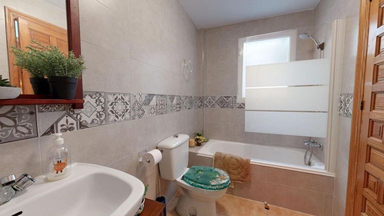 Property thumbnail 28