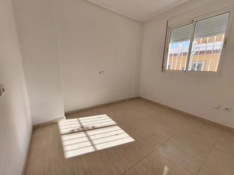 Property thumbnail 23