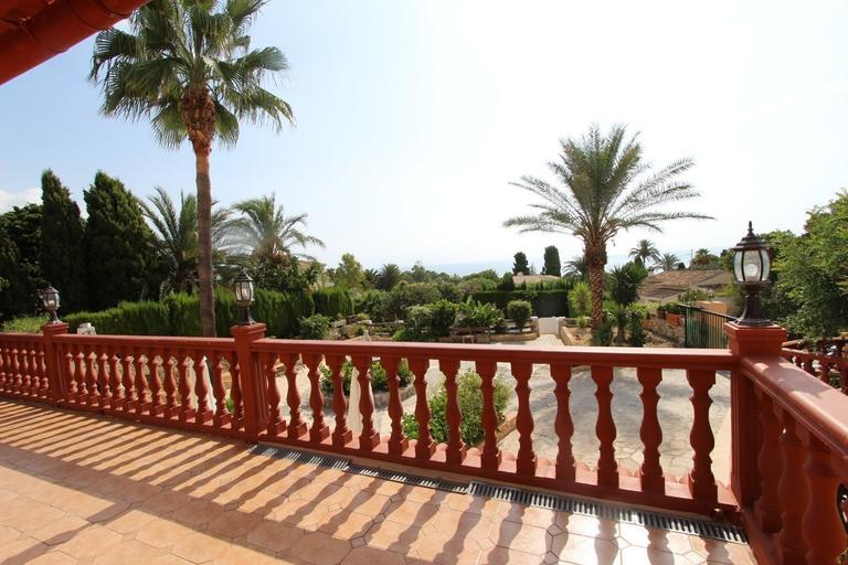 Property thumbnail 6
