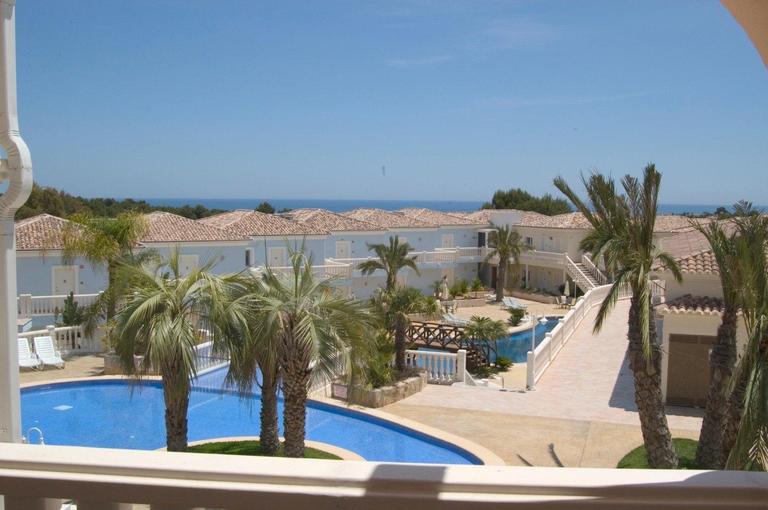 Property thumbnail 2