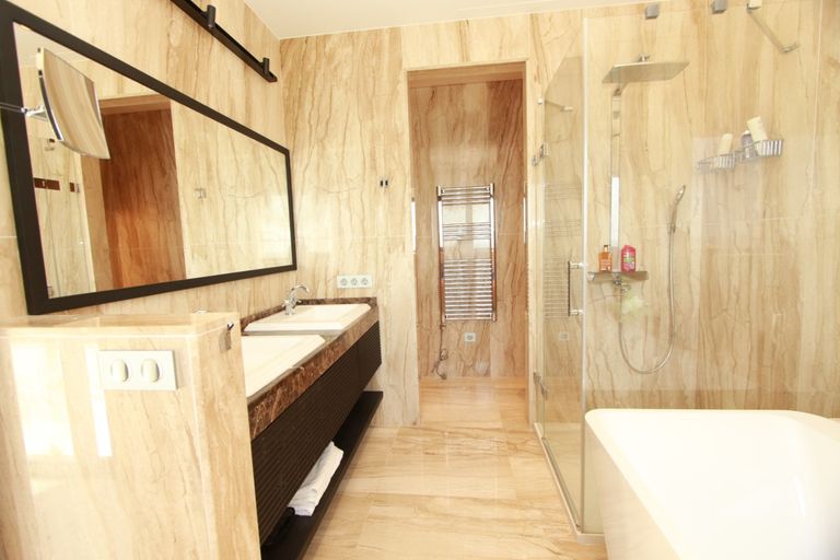 Property thumbnail 32