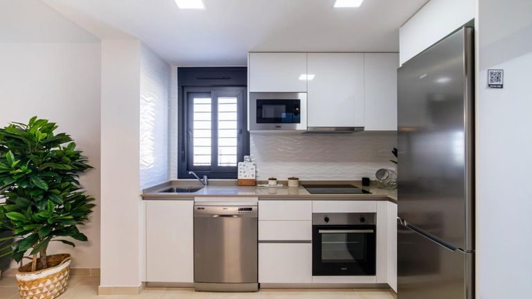 Property thumbnail 8