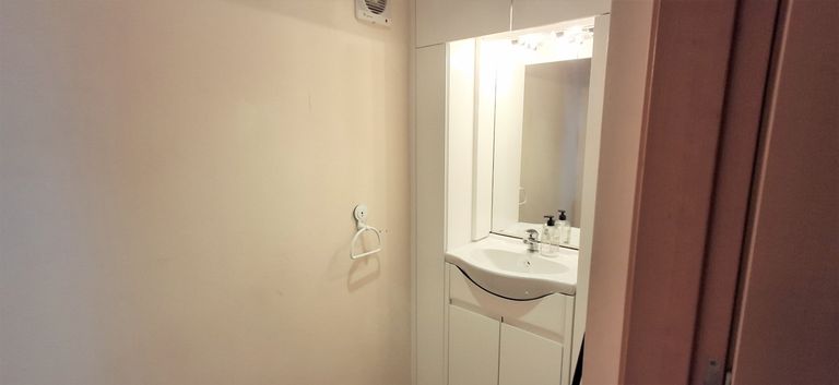 Property thumbnail 13