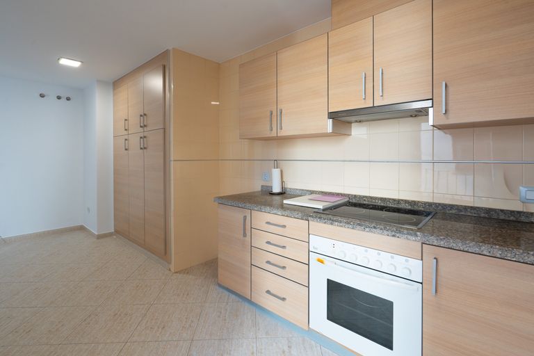 Property thumbnail 8