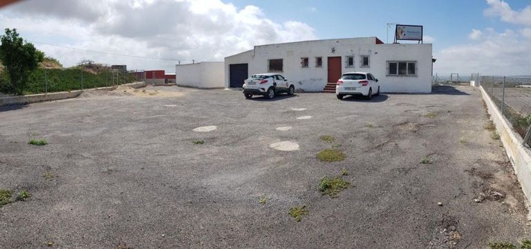 Property thumbnail 6