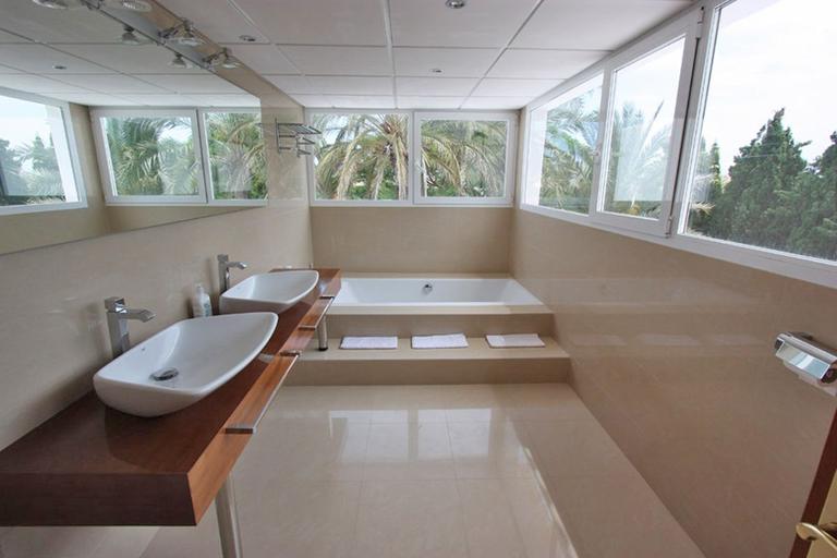 Property thumbnail 17