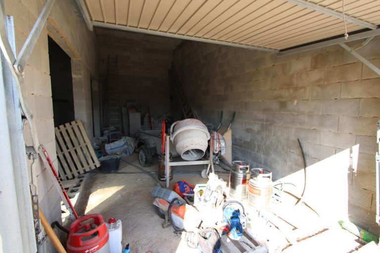 Property thumbnail 17