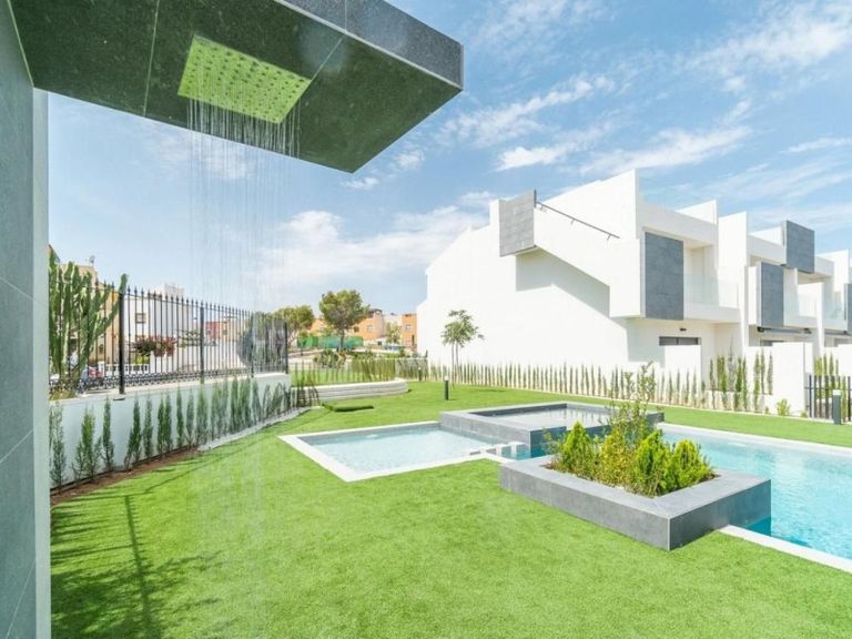 Property thumbnail 4