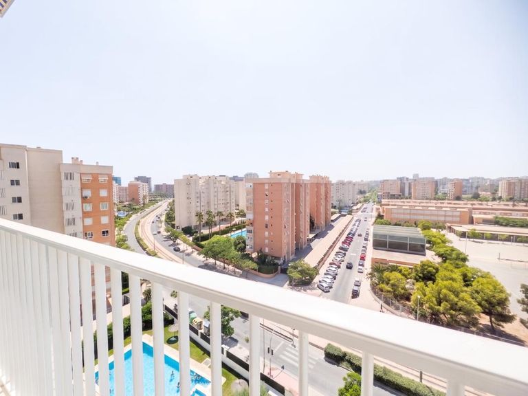 Property thumbnail 1