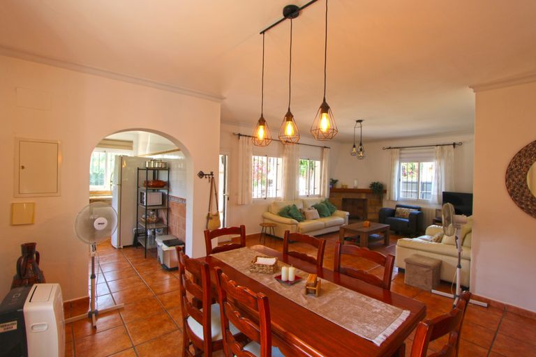 Property thumbnail 8