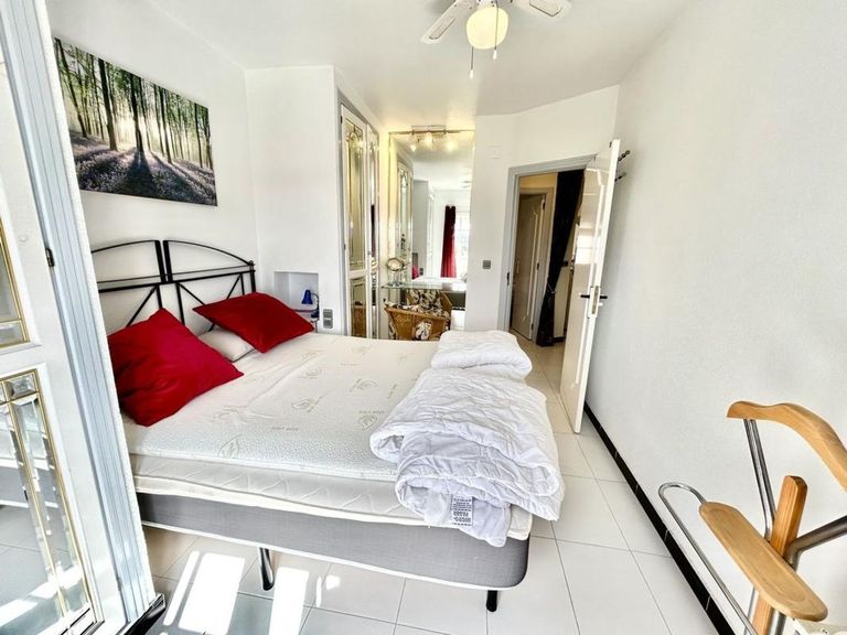 Property thumbnail 9