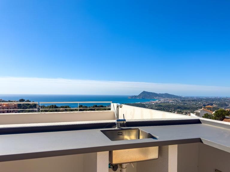 Property thumbnail 12