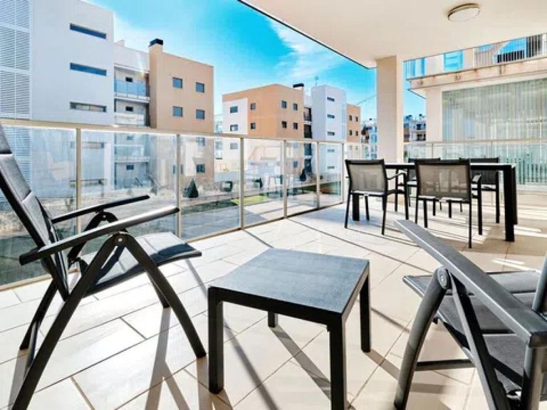 Property thumbnail 9