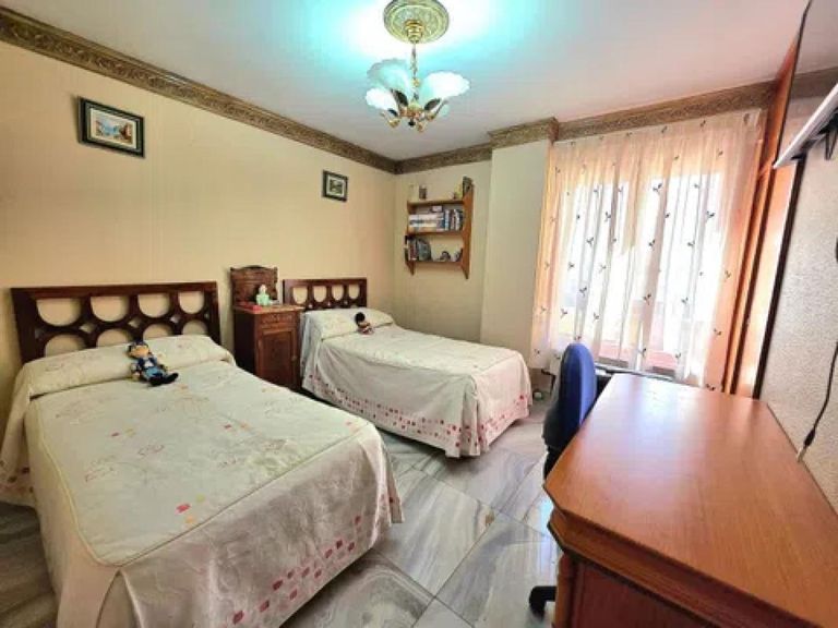 Property thumbnail 16