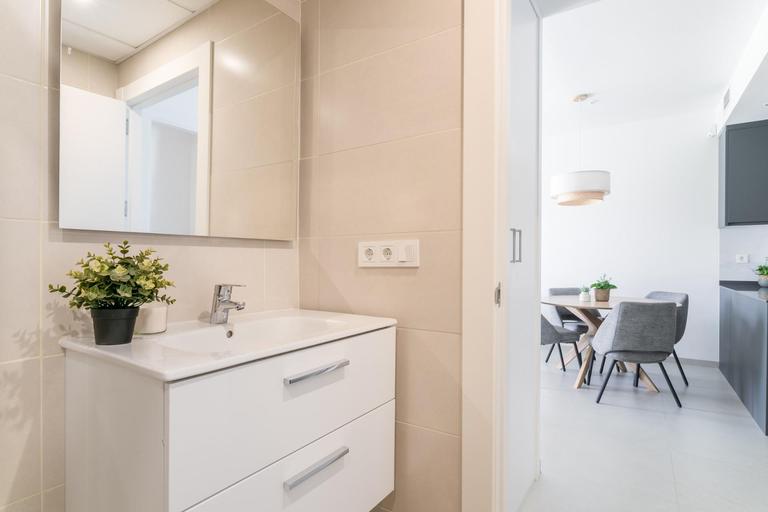 Property thumbnail 35
