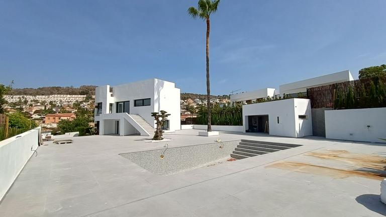 Property thumbnail 3
