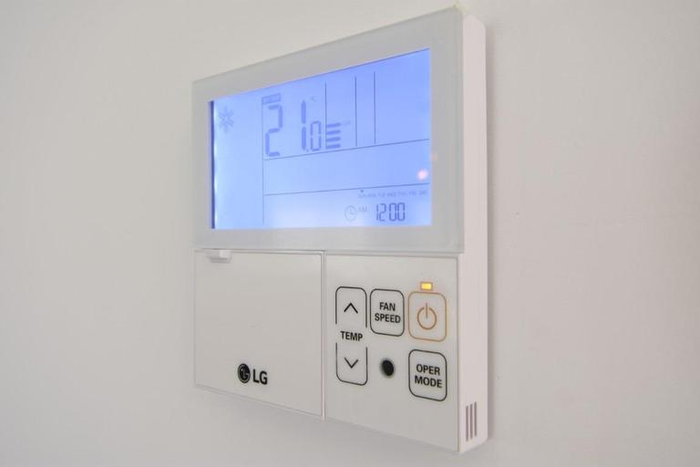 Property thumbnail 11