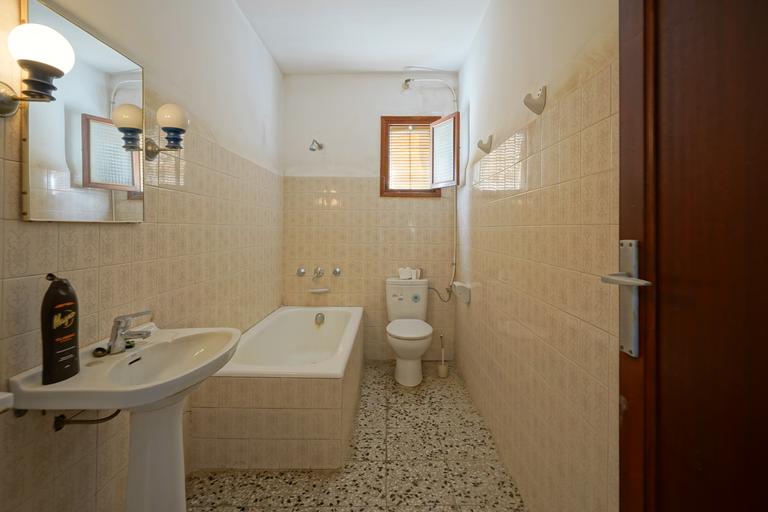 Property thumbnail 11